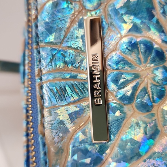 🔹️Brahmin 🔹️Small Caroline Serenity Sonic Genuine Leather Bag  (Pre-owned) - Picture 5 of 12